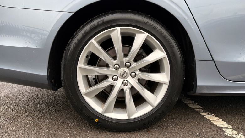 Volvo V90 2.0 T4 Momentum Plus 5dr Geartronic Petrol Estate